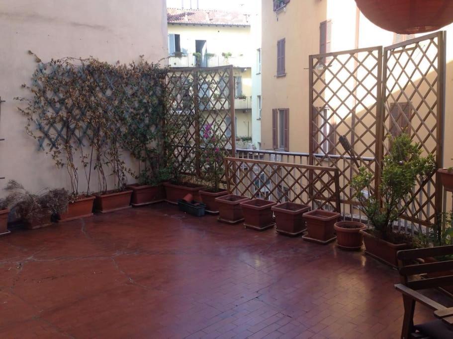 Sempione Yellow Milano Exterior foto